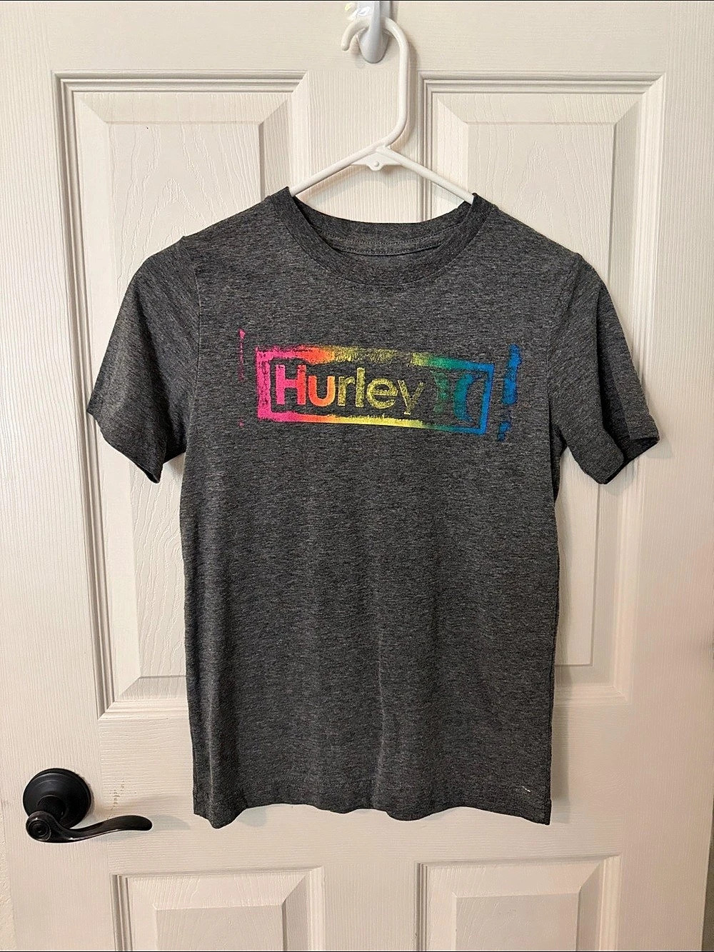 Hurley women’s Graphic Short Sleeve Tee Size Medium Like New